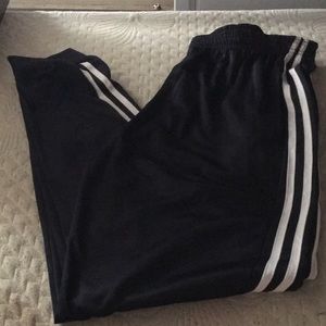 Men’s athletic pants